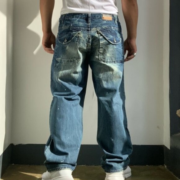 Men’s Rocawear Dk Blue Dirty Sandblast Denim Pants NWT